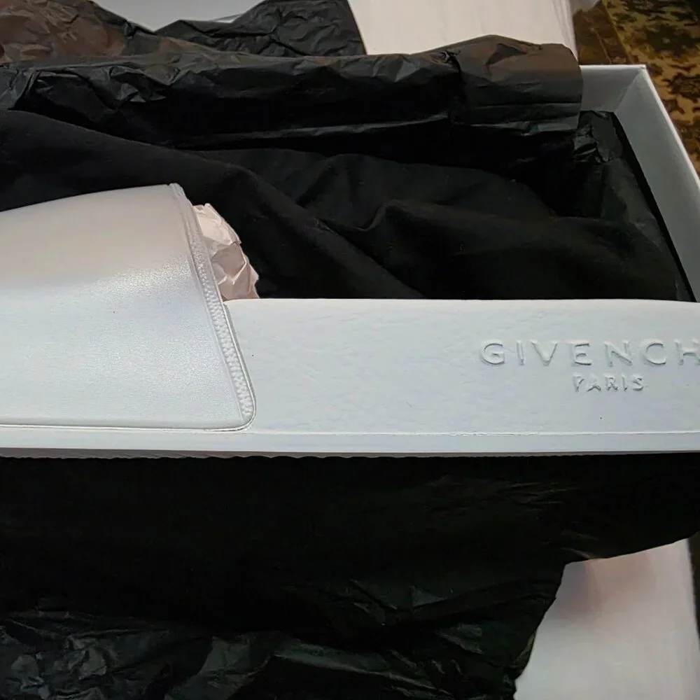 Givenchy slides italy brand new with box 12 - Picture 2 of 5